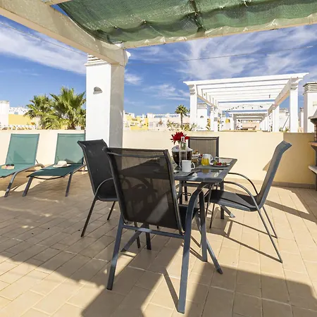 Everlyn Apartment, De Tavira Apartman