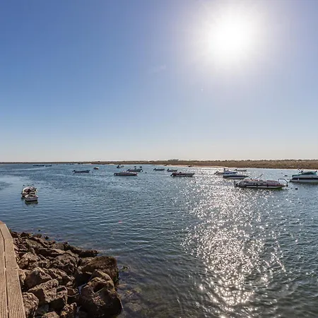 Everlyn Apartment, De Tavira Apartman *